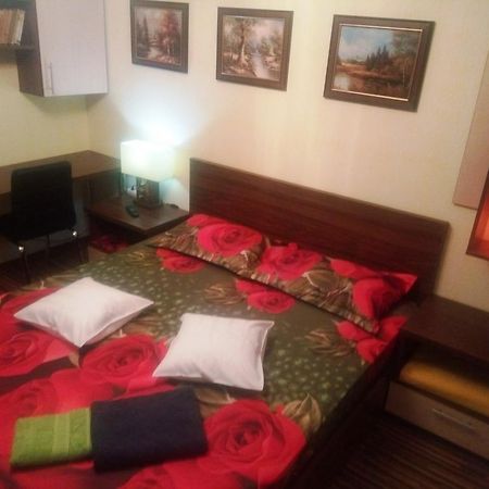 Apartament Dana بوخارست المظهر الخارجي الصورة