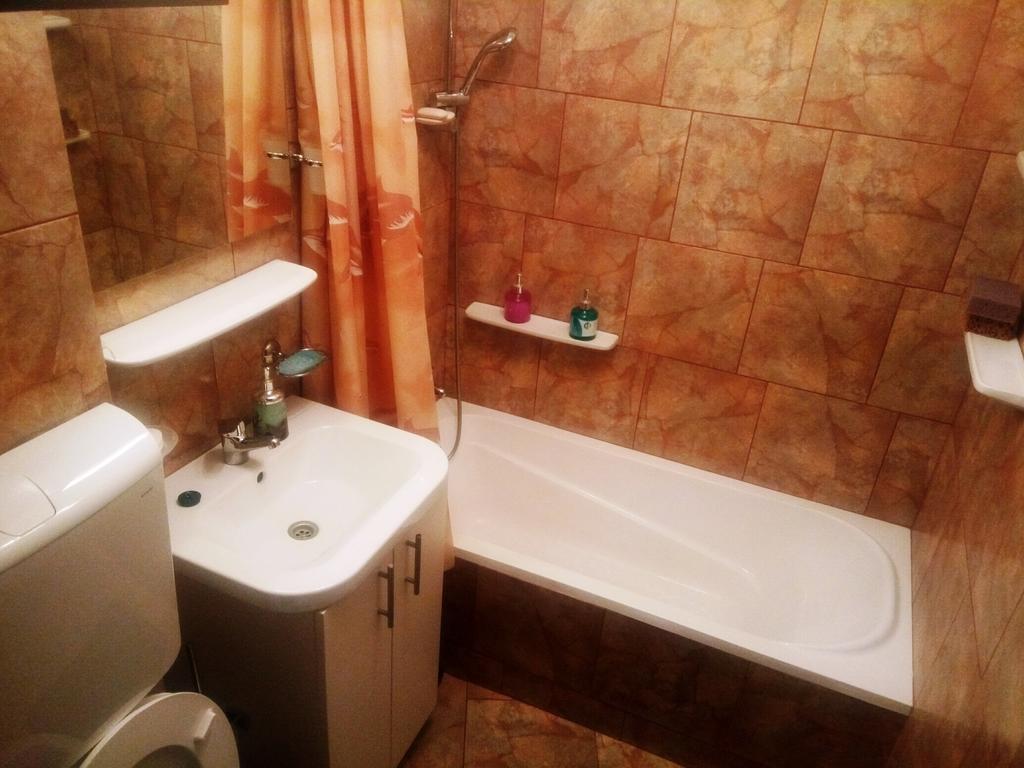 Apartament Dana بوخارست المظهر الخارجي الصورة